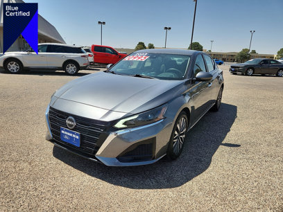 Used 2023 Nissan Altima 2.5 SV
