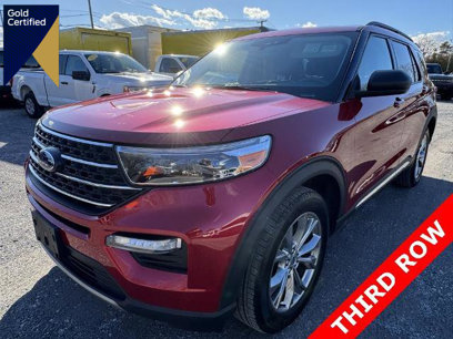 Certified 2022 Ford Explorer XLT w/ Equipment Group 202A
