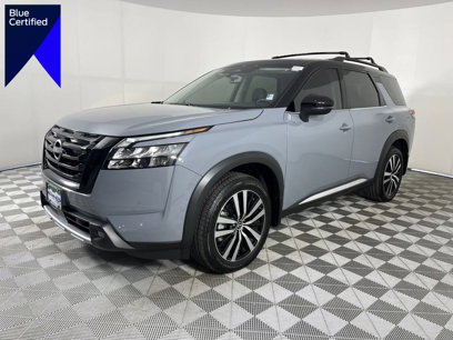 Used 2025 Nissan Pathfinder Platinum