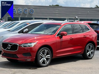 Used 2019 Volvo XC60 T6 Momentum w/ Advanced Package