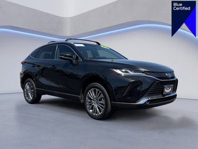Used 2023 Toyota Venza