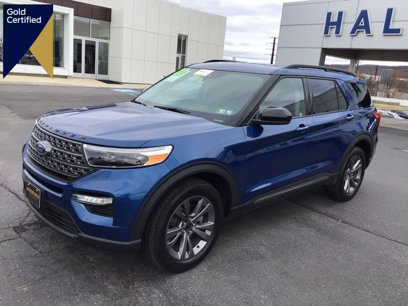 Certified 2022 Ford Explorer XLT w/ Equipment Group 202A