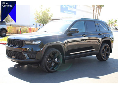 Used 2023 Jeep Grand Cherokee Altitude