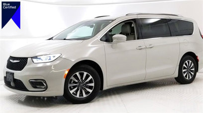 Used 2021 Chrysler Pacifica Touring-L