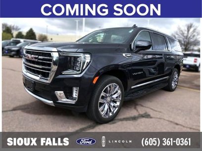 Used 2023 GMC Yukon XL SLT