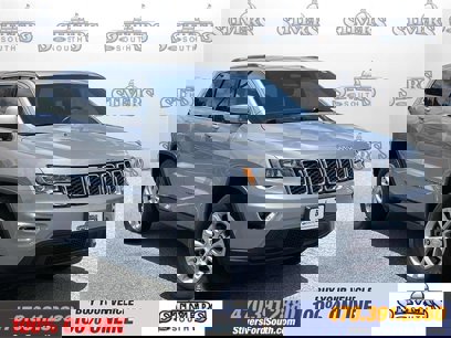 Used 2021 Jeep Grand Cherokee Laredo