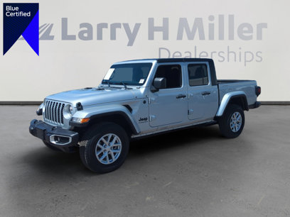 Used 2023 Jeep Gladiator Sport