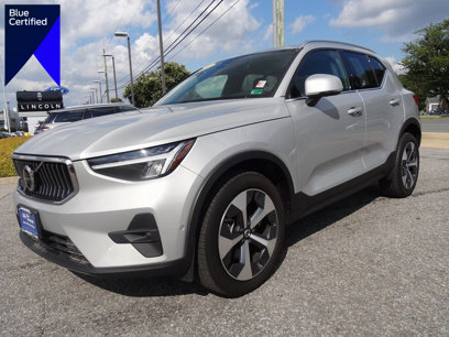 Used 2023 Volvo XC40 B5 Plus w/ Driver Assist Package