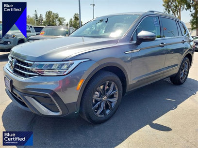 Used 2024 Volkswagen Tiguan SE