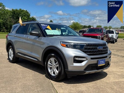 Certified 2023 Ford Explorer XLT w/ Equipment Group 202A