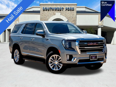 Used 2024 GMC Yukon SLT w/ SLT Luxury Package