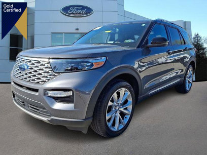 Certified 2022 Ford Explorer Platinum w/ Technology Package
