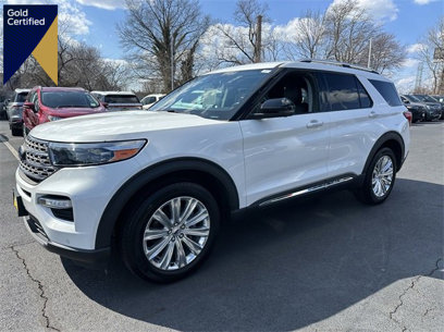 Certified 2022 Ford Explorer Limited w/ Limited Technology Package
