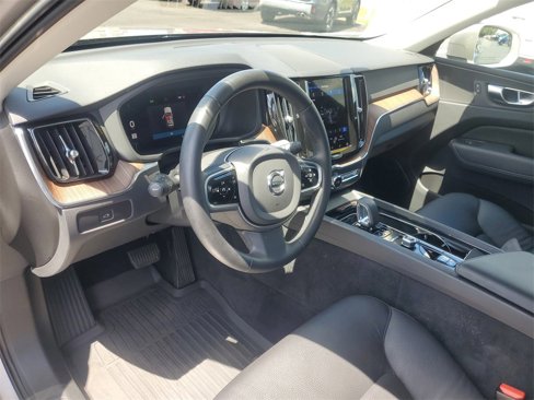 Used 2023 Volvo XC60 B5 Plus w/ Climate Package image 17