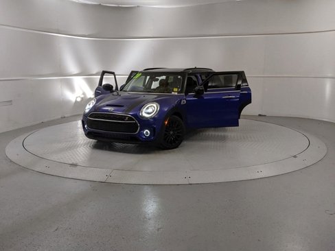 Used 2020 MINI Cooper Clubman S w/ Storage Package image 2