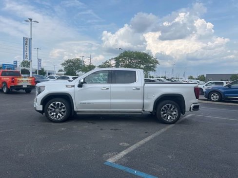 Used 2023 GMC Sierra 1500 Denali w/ Denali Reserve Package image 2