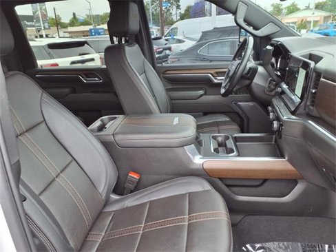 Used 2024 Chevrolet Silverado 3500 High Country w/ High Country Premium Package image 23
