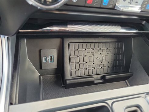 Certified 2024 Ford F150 Platinum image 29