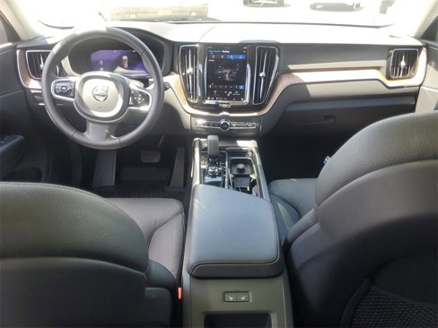 Used 2023 Volvo XC60 B5 Plus w/ Climate Package image 14
