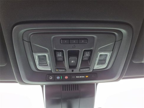 Used 2024 Chevrolet Silverado 3500 High Country w/ High Country Premium Package image 15